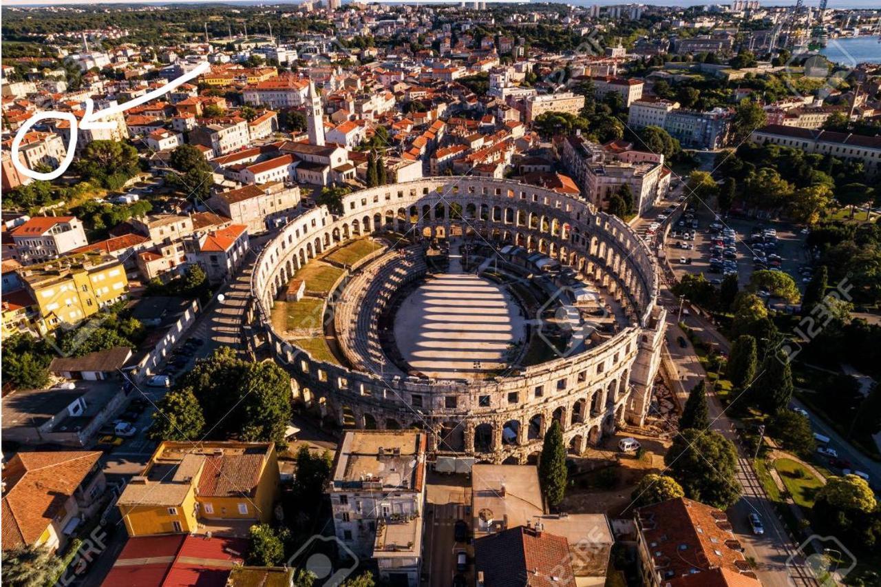 Pula Center Arena Belvedere Apartments And Rooms Exterior photo
